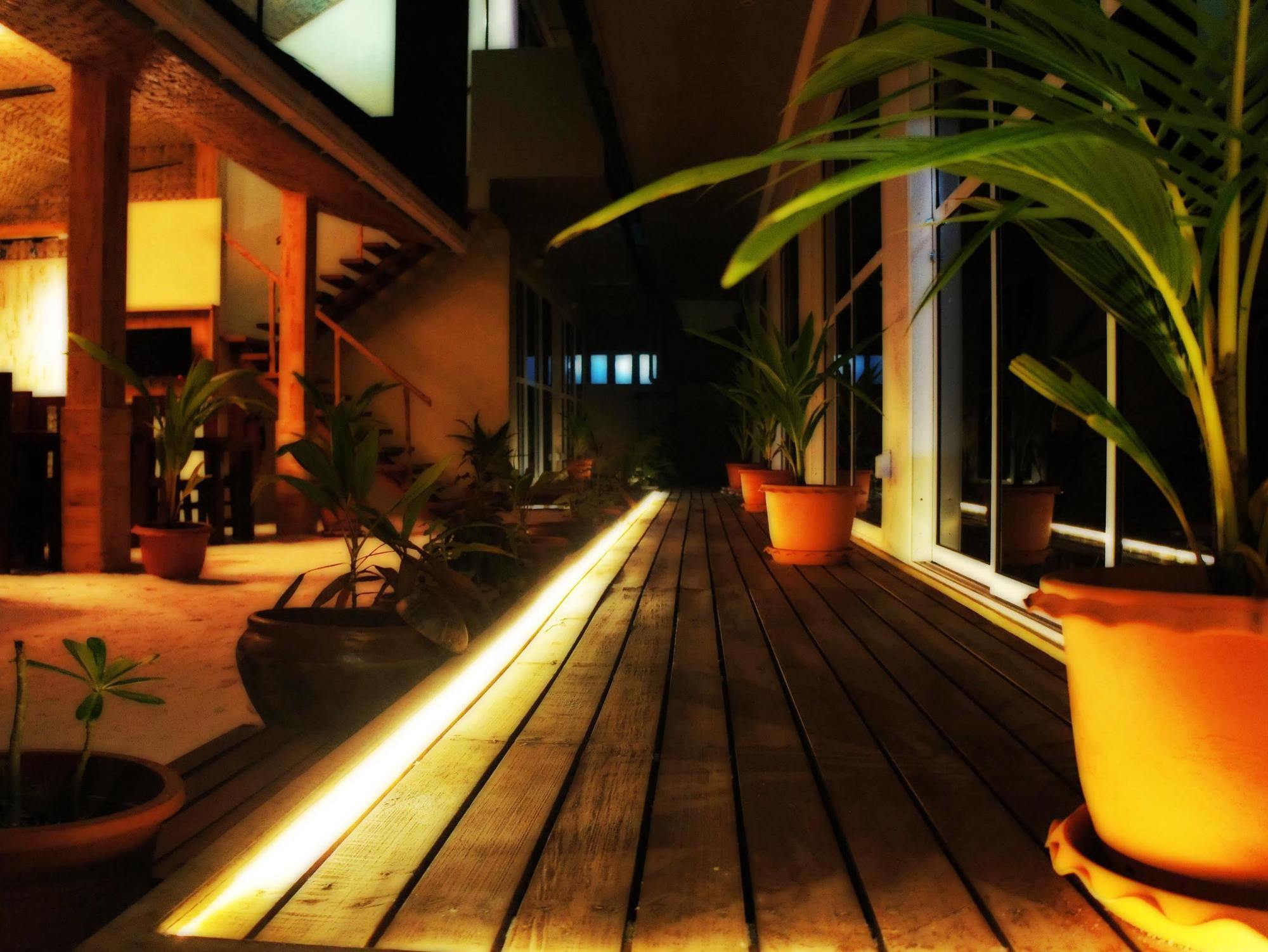 מלון מאפושי Narnia Maldives מראה חיצוני תמונה